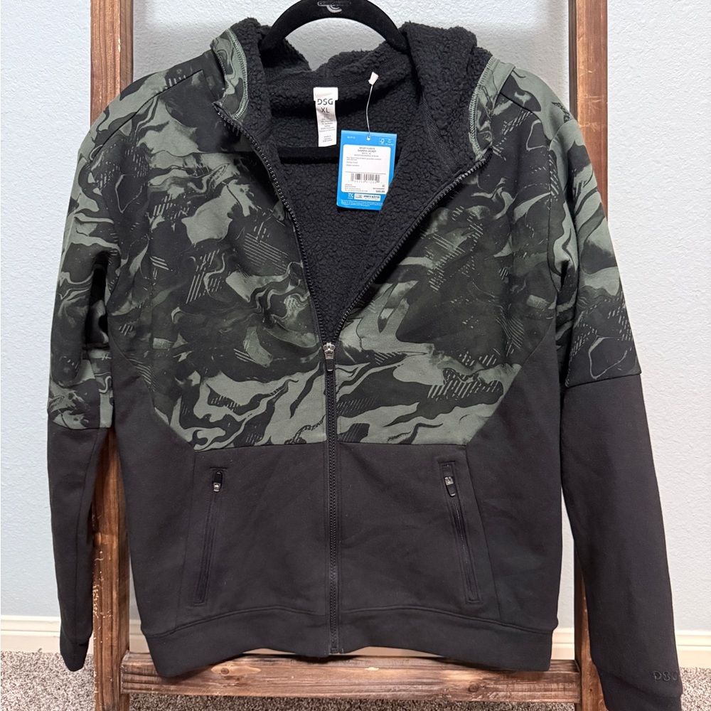 Dick’s Sporting Goods - DSG Boys Sport Fleece Sherpa Zip-Up Hoodie